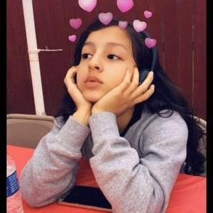 Meet your Posher, Bethzy